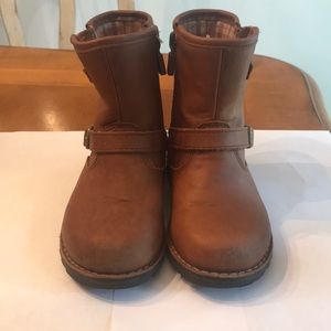 Little Kids Ugg Brown Boots US size 9
